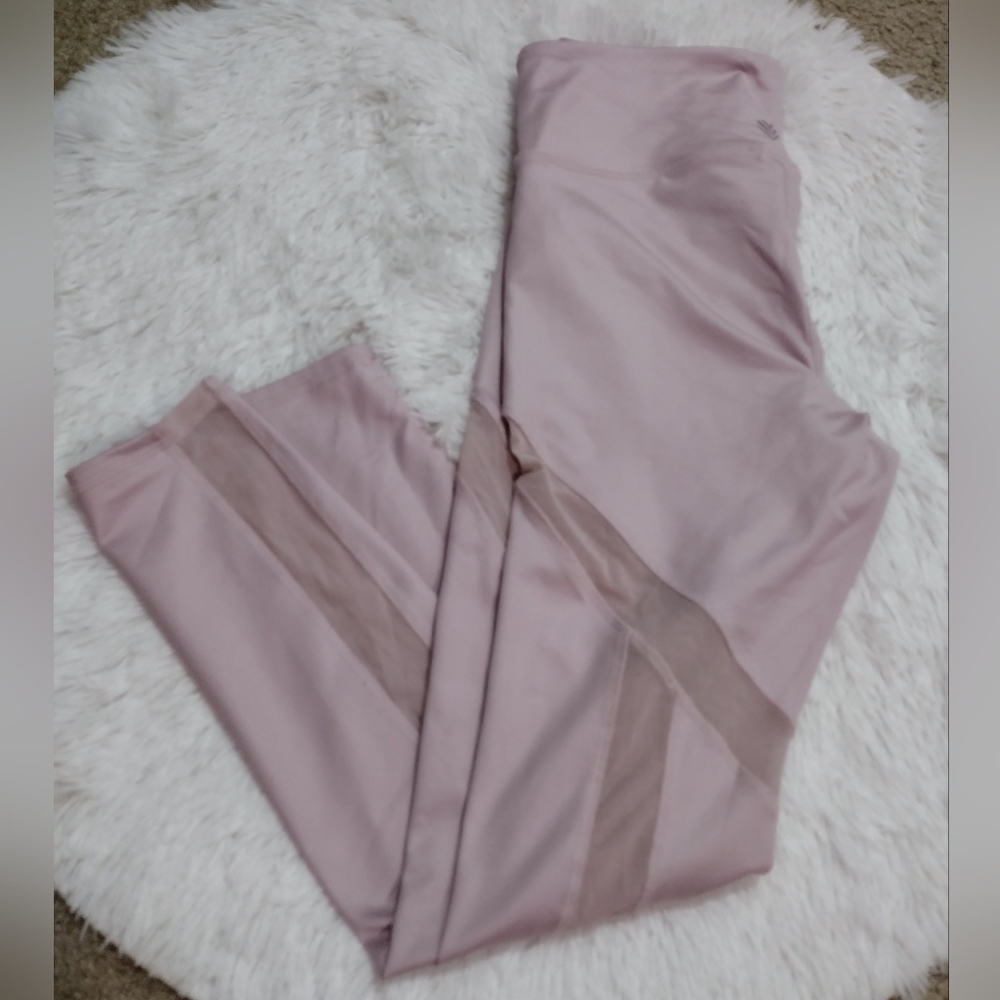 Forever 21 High Waist Full length Lilac Yoga Leggings Size Large - Picture 3 of 5